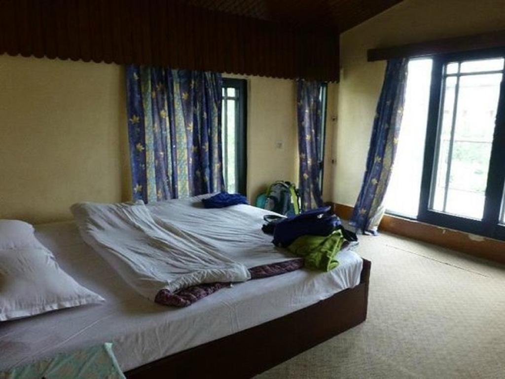 Jeelani Guest House Srīnagar Kamer foto
